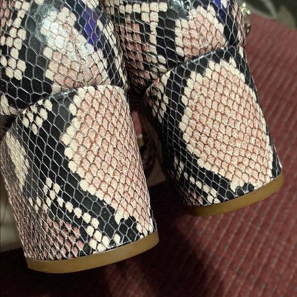 SAM EDELMAN “STACIE”‎ STRAPPY BLOCK HEELS - Picture 11 of 14